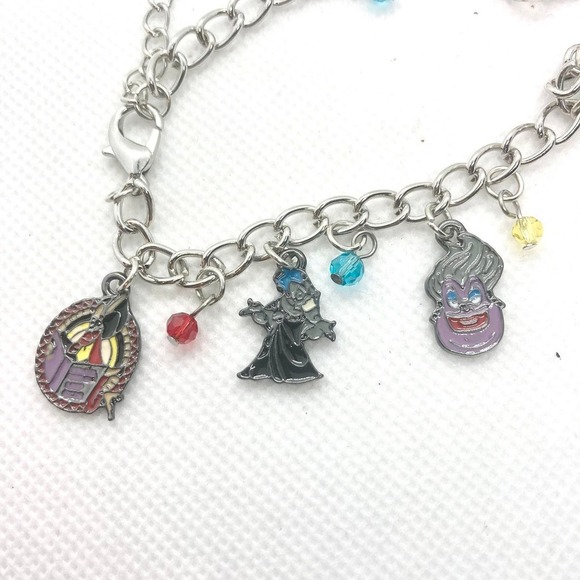 Disney Villains Charm Bracelet - Picture 3 of 8